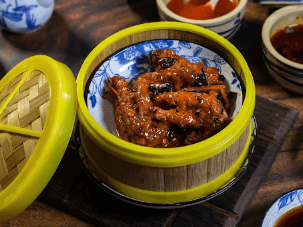 Cách làm chân gà hấp tàu xì chuẩn vị chinh phục mọi "thực thần" khó tính