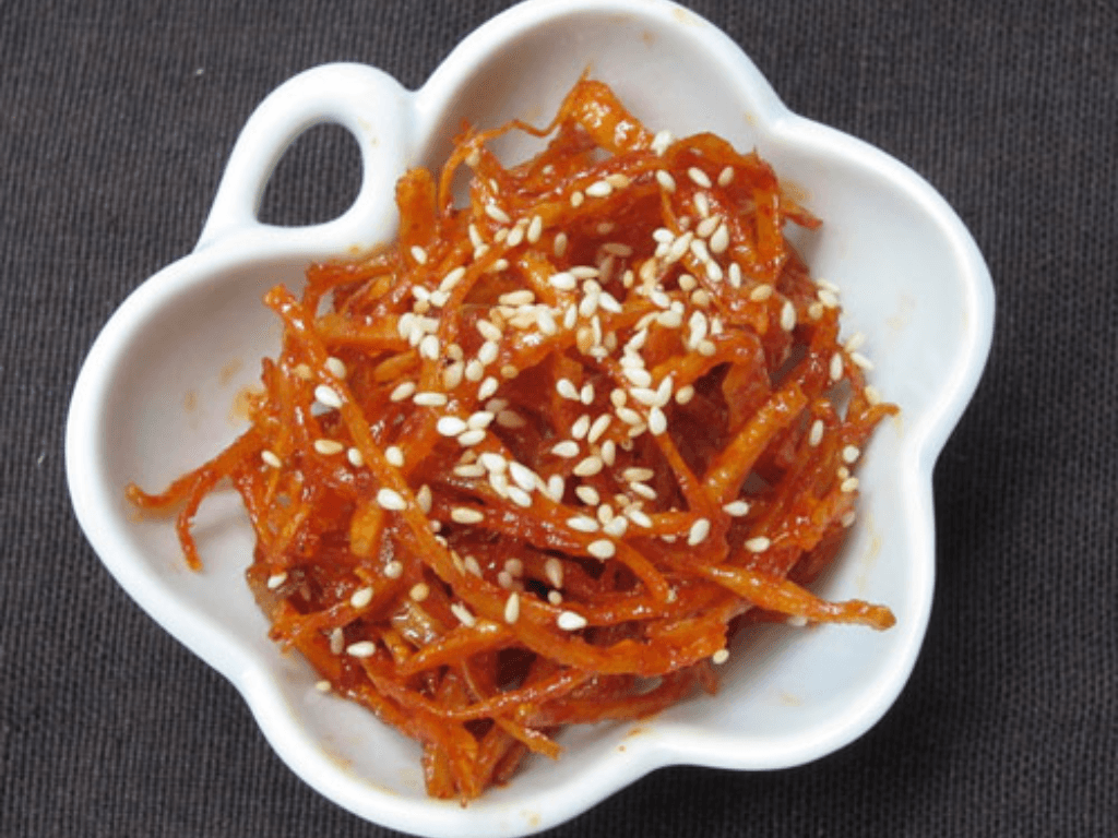 Cách xào mực khô chua ngọt hô biến món nhậu “cháy hàng” chỉ trong 5 phút