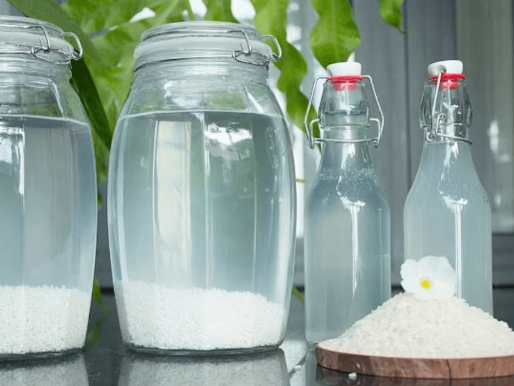 Cách làm giấm gạo tại nhà lên men "thần tốc" chỉ với 3 nguyên liệu quen thuộc