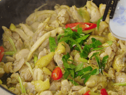 cách nấu gà xào sả ớt