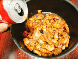 làm thịt ba chỉ kho coca