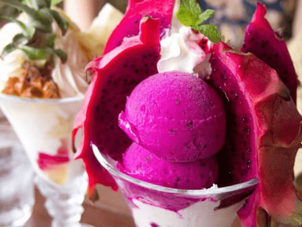 Cách làm kem thanh long “hồng mộng mơ” ngọt thanh không cần đường tinh luyện