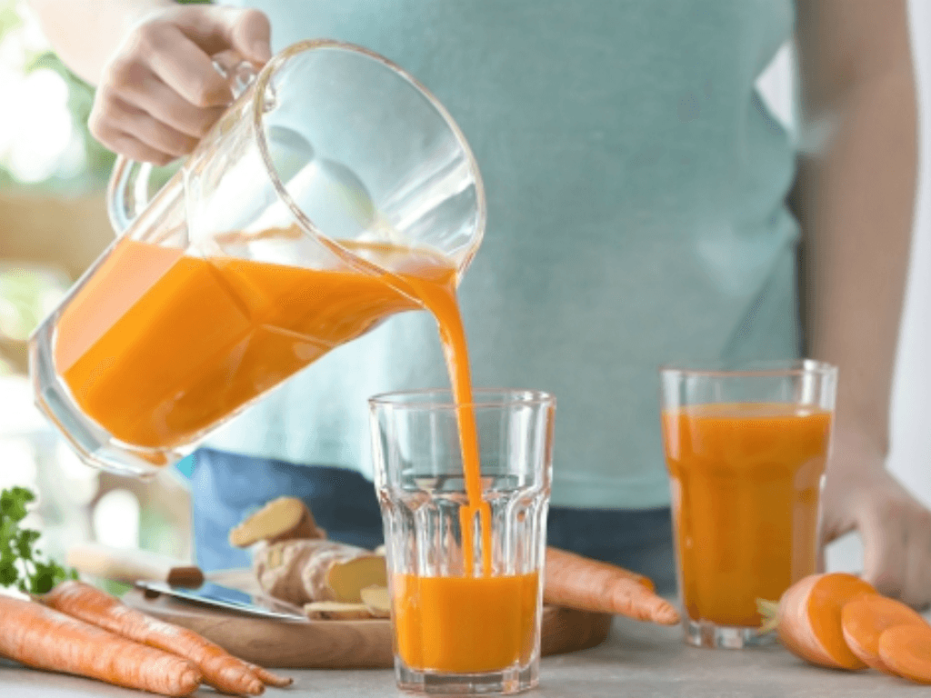 Nước ép cà rốt dưa leo có tác dụng gì mà "đánh bại" cả thuốc bổ đắt tiền