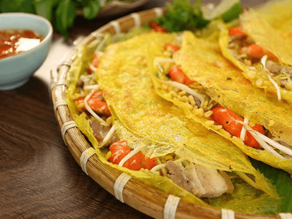 1 cái bánh xèo bao nhiêu calo? Sự thật về món ăn ‘dầu mỡ’ khó cưỡng này