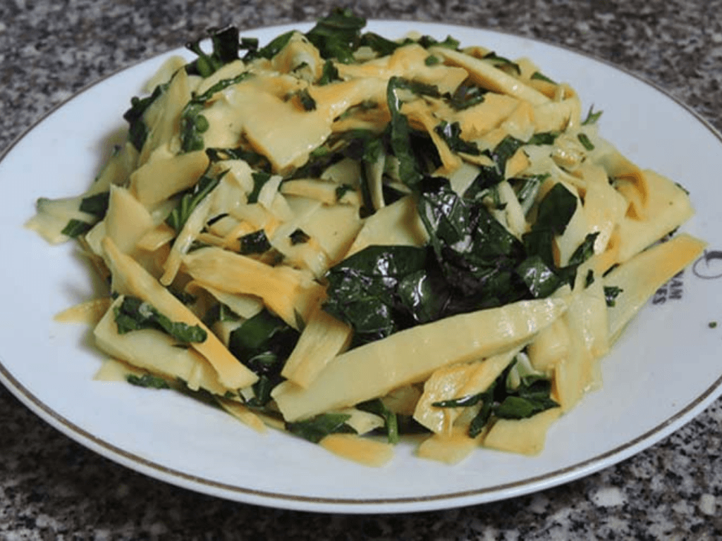 Cách làm măng xào lá lốt đơn giản mà bắt cơm đỉnh cao không ai có thể chối từ