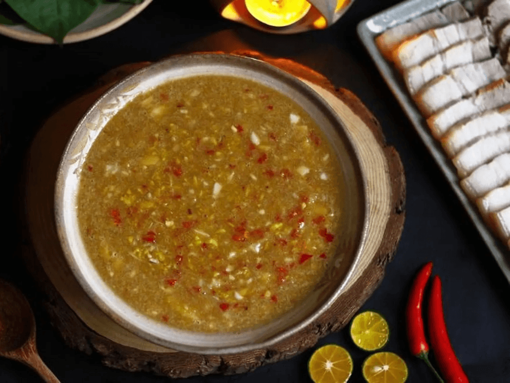 Cách pha mắm nêm chấm thịt luộc ngon đừng để "quốc hồn quốc túy" bị lãng quên