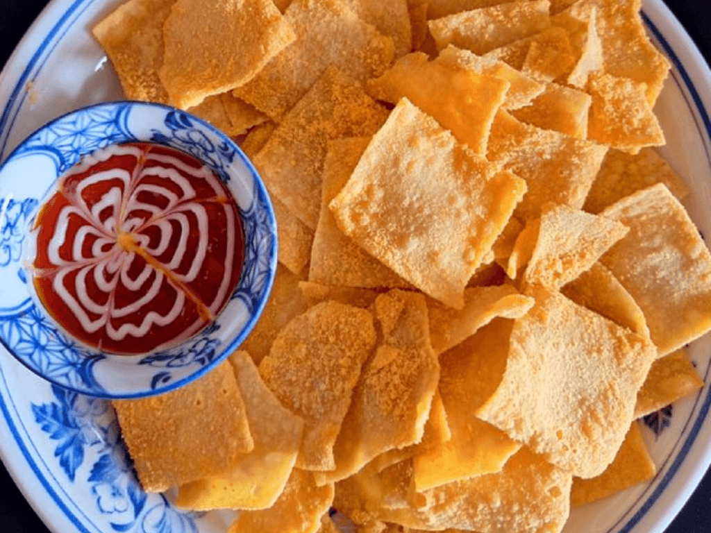 Cách làm vỏ hoành thánh chiên giòn tan không bị hút dầu ngon hơn cả snack