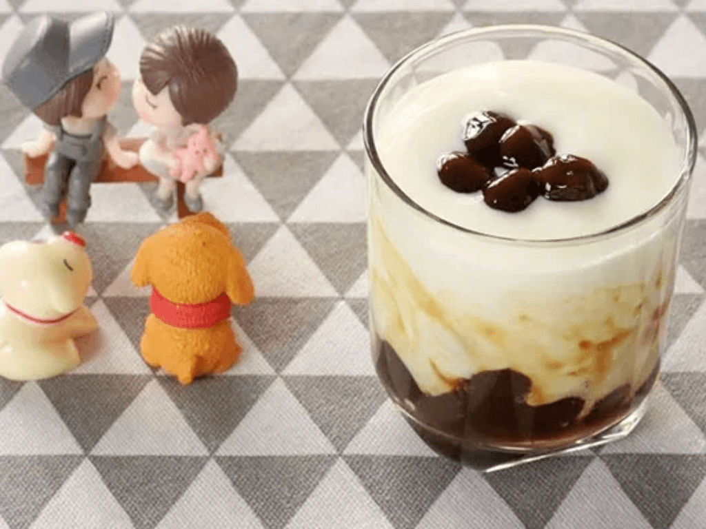 Cách làm sữa chua trân châu đường đen kết hợp "đáng tiền" không thử là tiếc