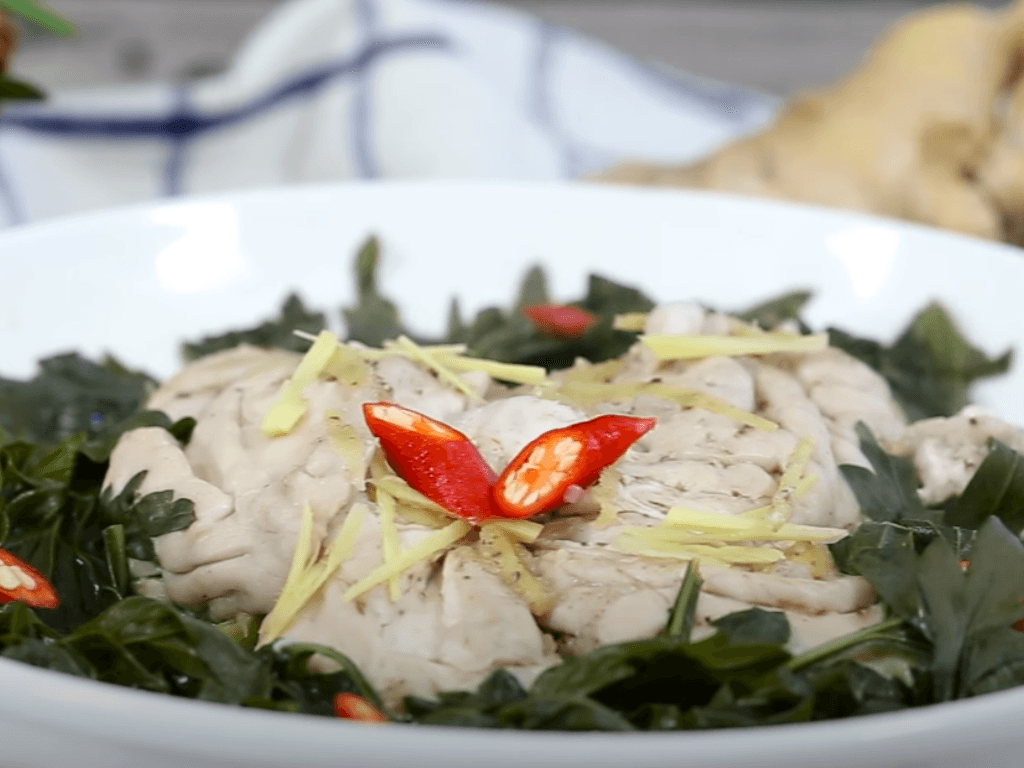 Cách làm món óc heo hấp ngải cứu siêu phẩm tẩm bổ thần tốc 100% không tanh