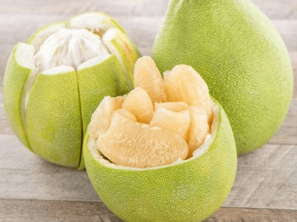 Cách chọn bưởi năm roi "không trượt phát nào" nhìn màu vỏ nghe tiếng kêu