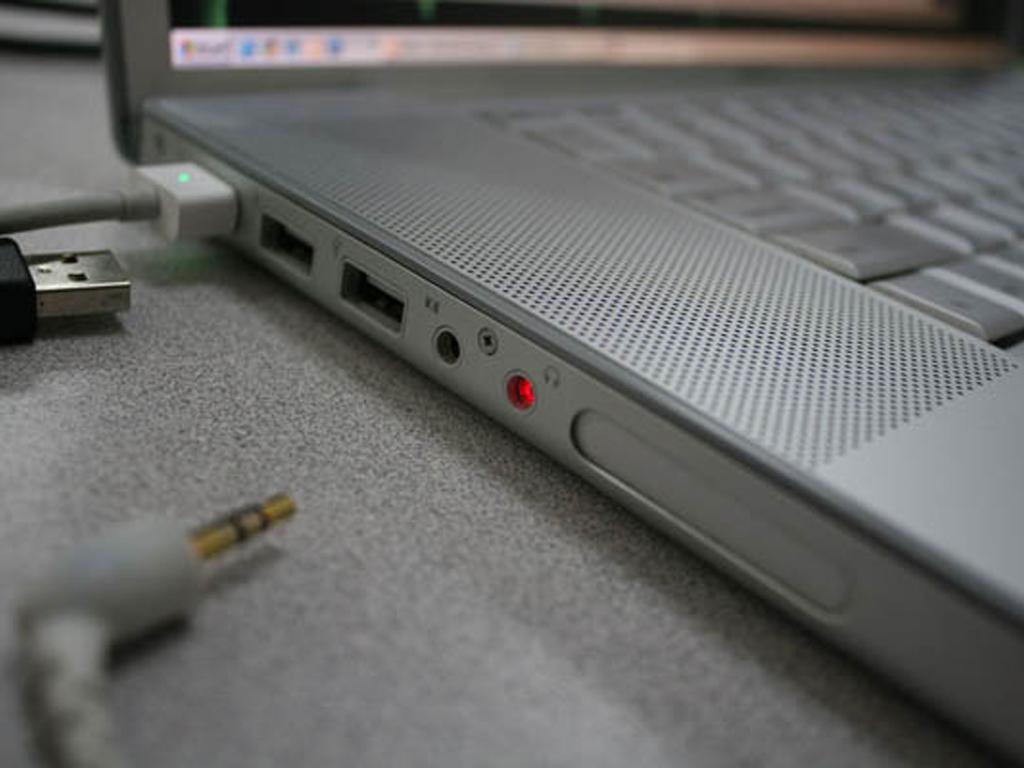 Khắc phục micro laptop bị rè triệt để 100%