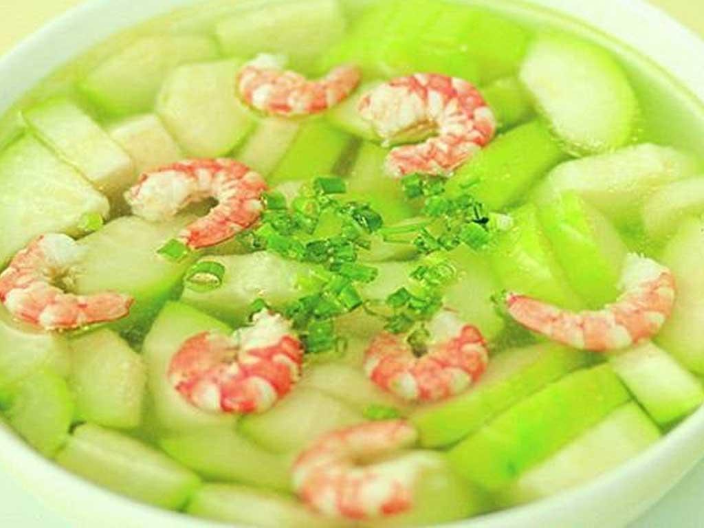 Cách nấu canh bí xanh nấu tôm chuẩn vị "quê miệt vườn"