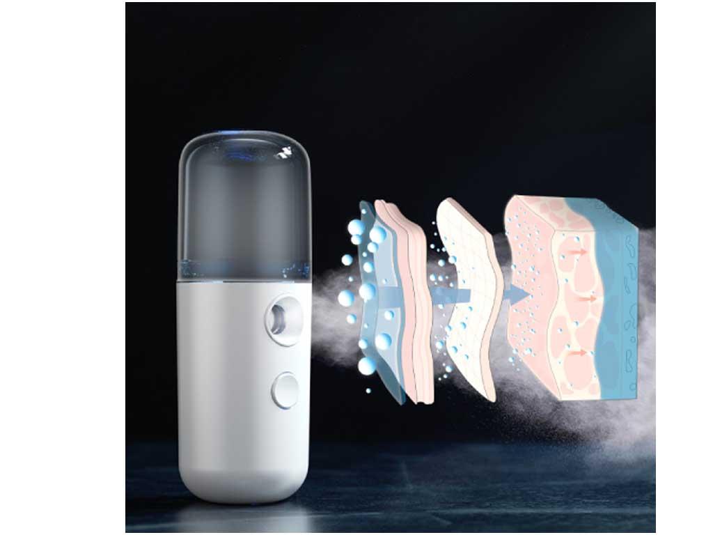 Cách sử dụng máy xịt khoáng nano mini: Da đẹp thật hay chỉ là "PR lố"