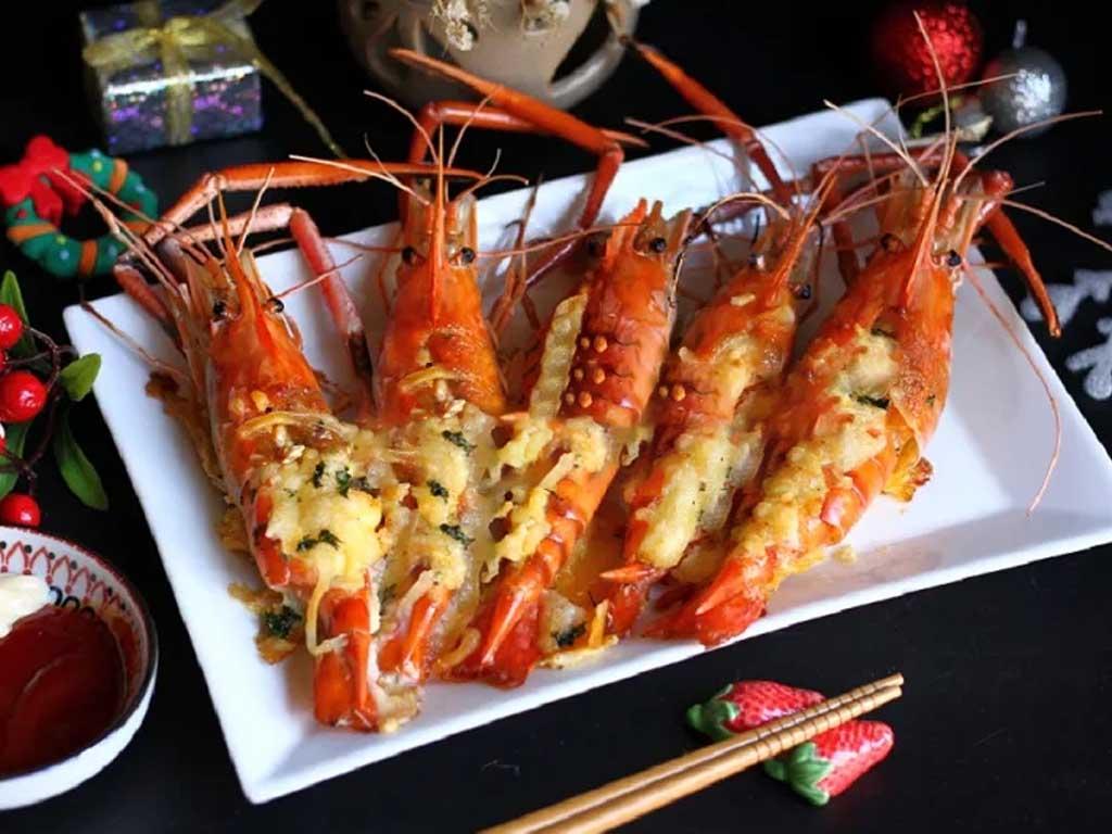 Cách làm tôm càng xanh nướng phô mai béo ngậy thơm nức mũi, già trẻ mê tít