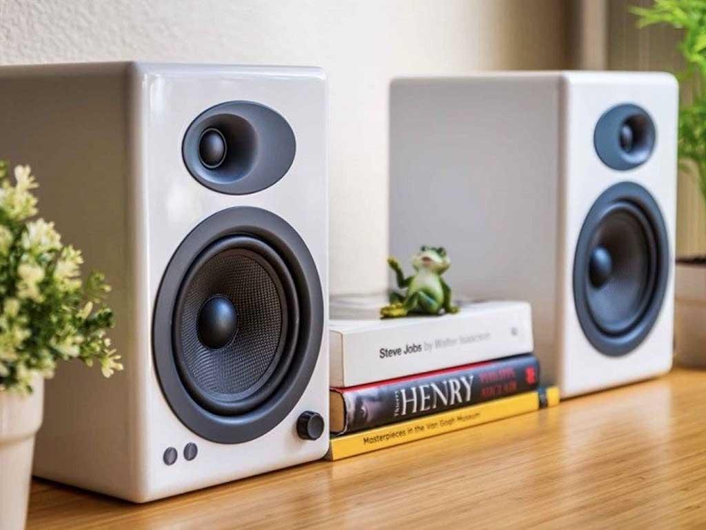 Dàn âm thanh mini cho phòng ngủ nhỏ nghe sướng tai hơn cả rạp phim