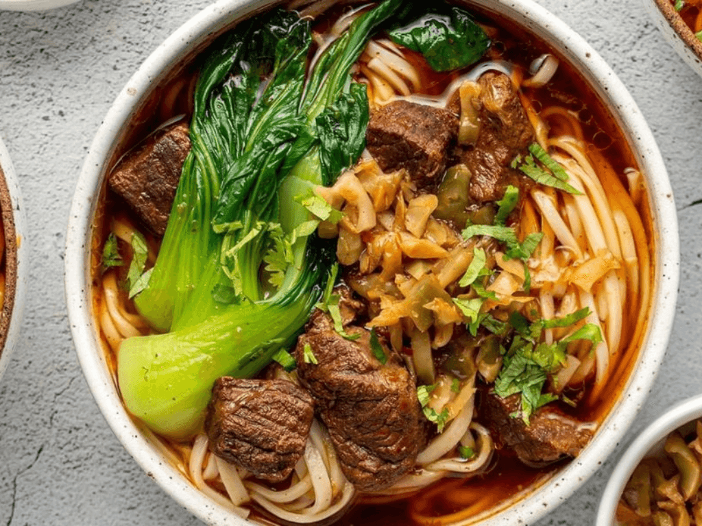 Cách làm mì bò Đài Loan cay tê đầu lưỡi, càng ăn càng "thích mê"