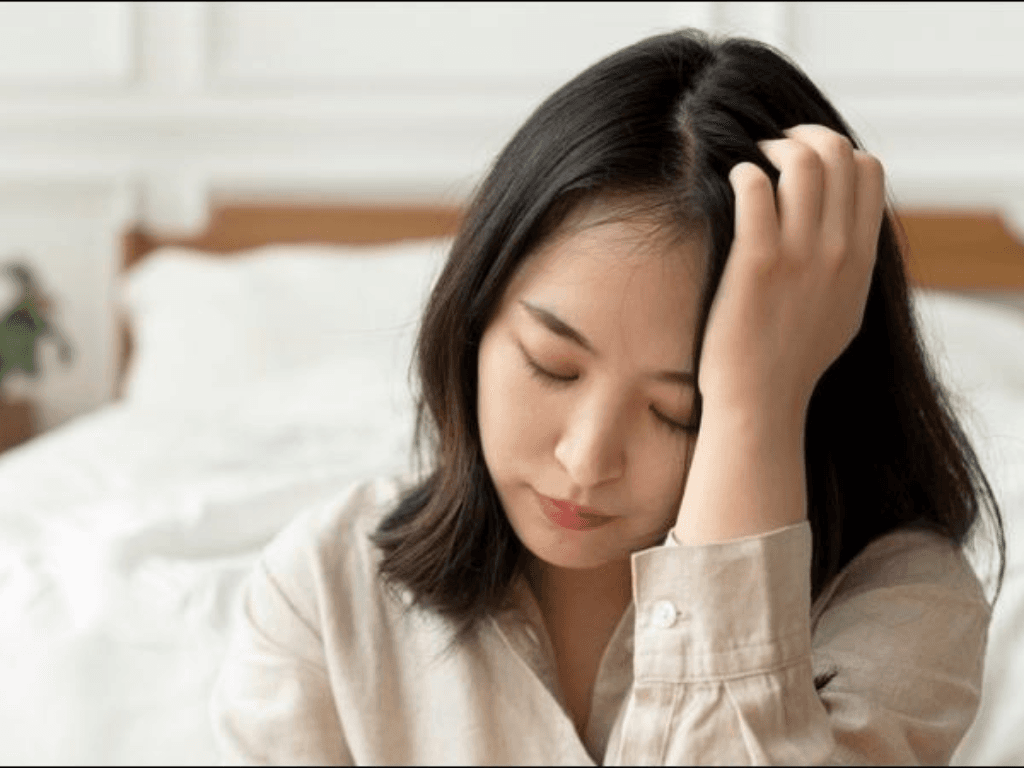 Ngủ nhiều nhưng vẫn buồn ngủ có sao không? Cảnh báo 5 nguyên nhân nguy hiểm