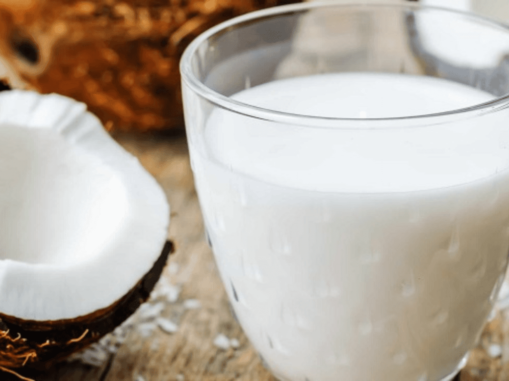 Cách làm nước cốt dừa không cần bột năng: "Sánh mịn, thơm béo" như ngoài tiệm
