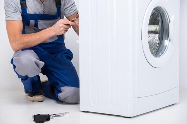 Nên lưu ý điều gì khi tự sửa máy giặt ở nhà?