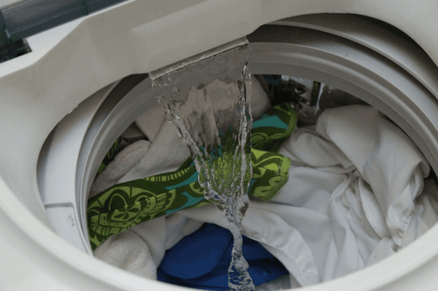 Những nhược điểm của máy giặt cửa trên