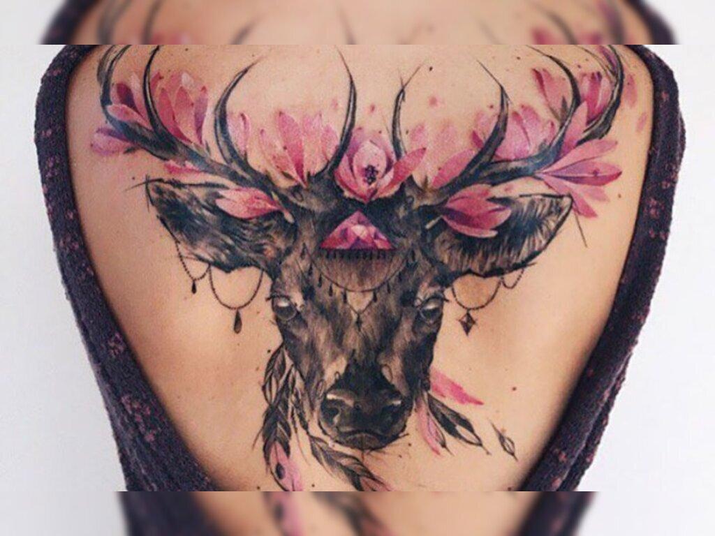 hình xăm kín lưng phong thủy