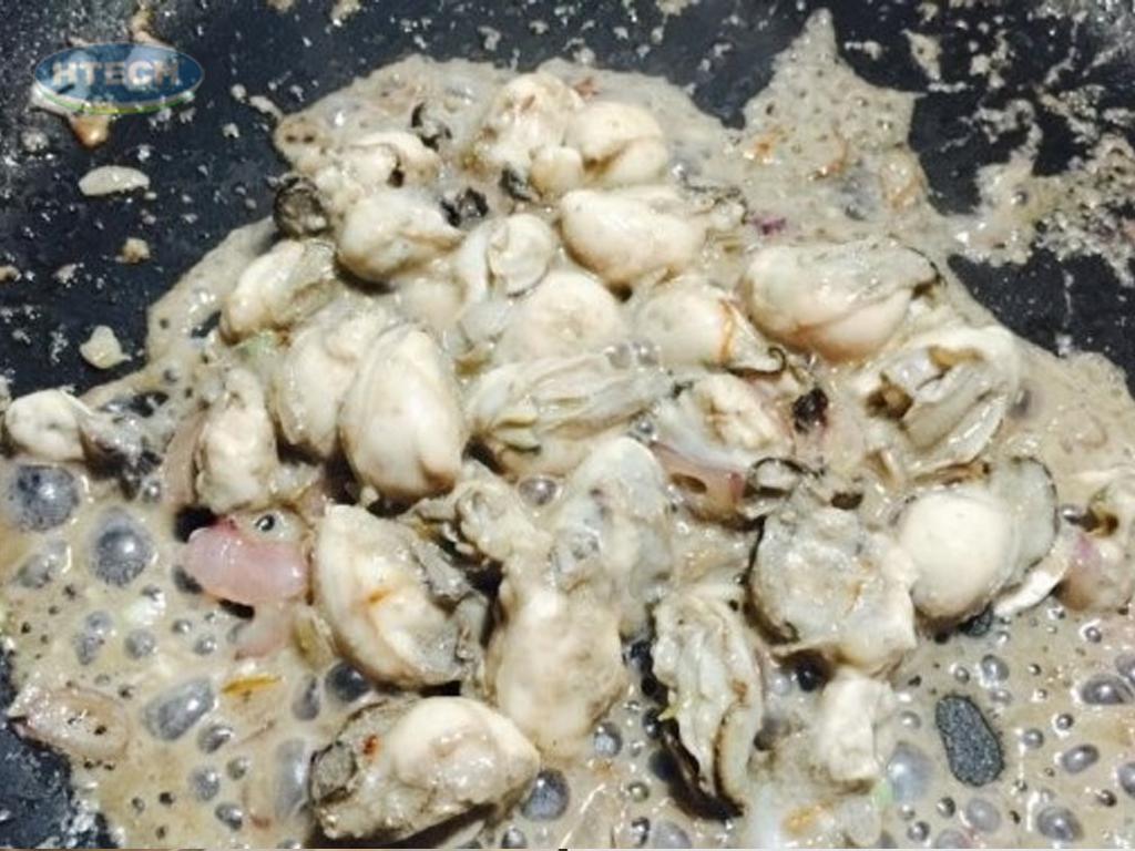 cach-nau-chao-hau-sua-thom-ngon