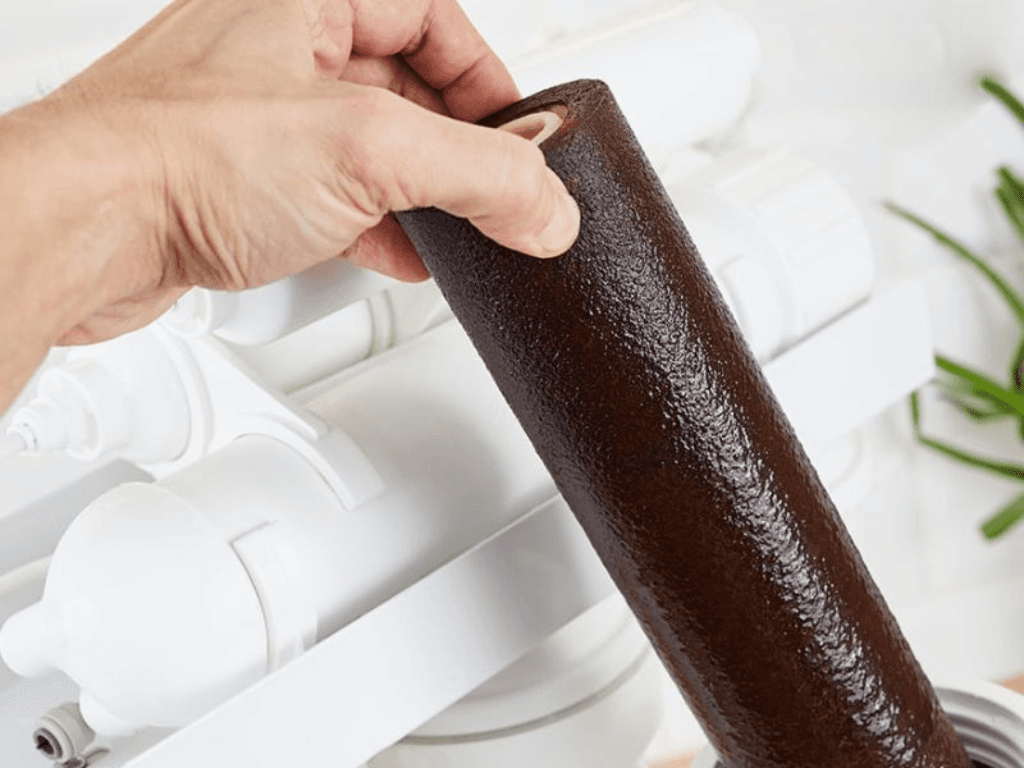 dau-hieu-nhan-biet-da-den-luc-thay-loi-loc-nuoc-ro