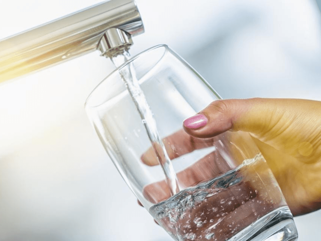 may-loc-nuoc-uf-stiebel-eltron