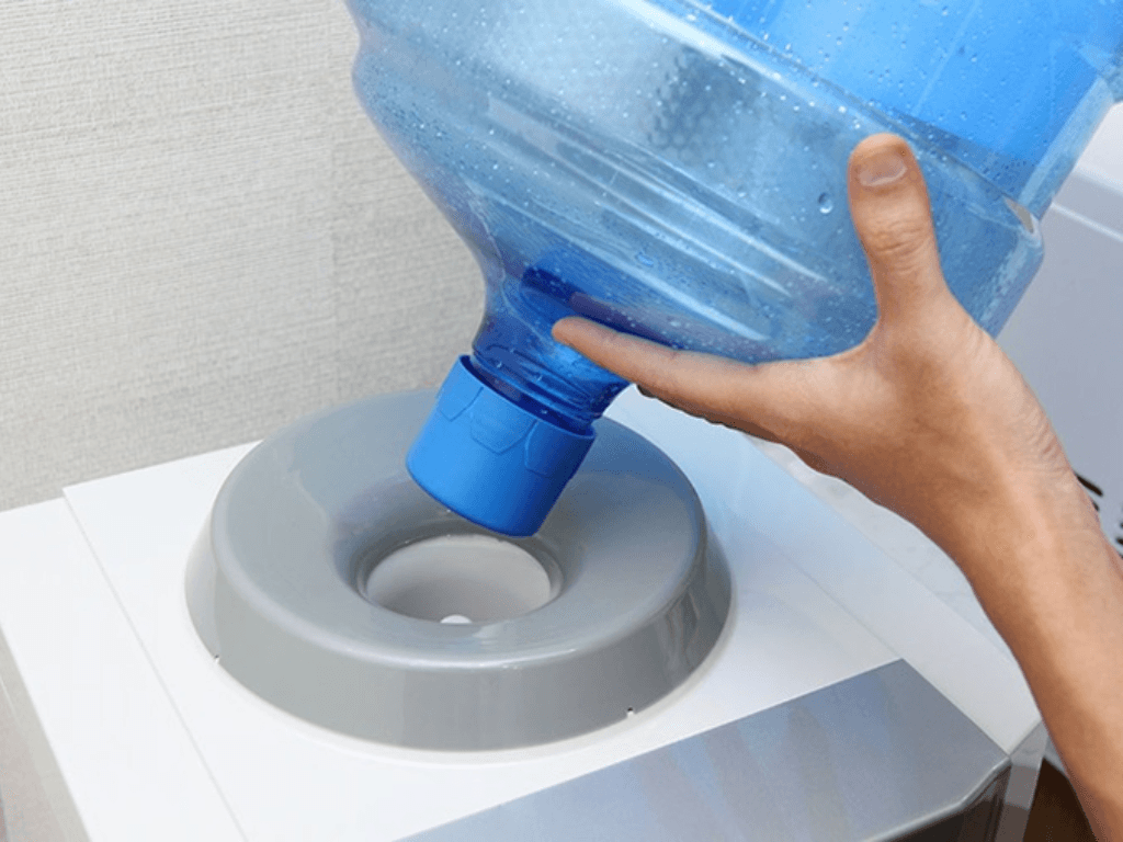 may-loc-nuoc-loai-am-tu-hoac-gan-tuong