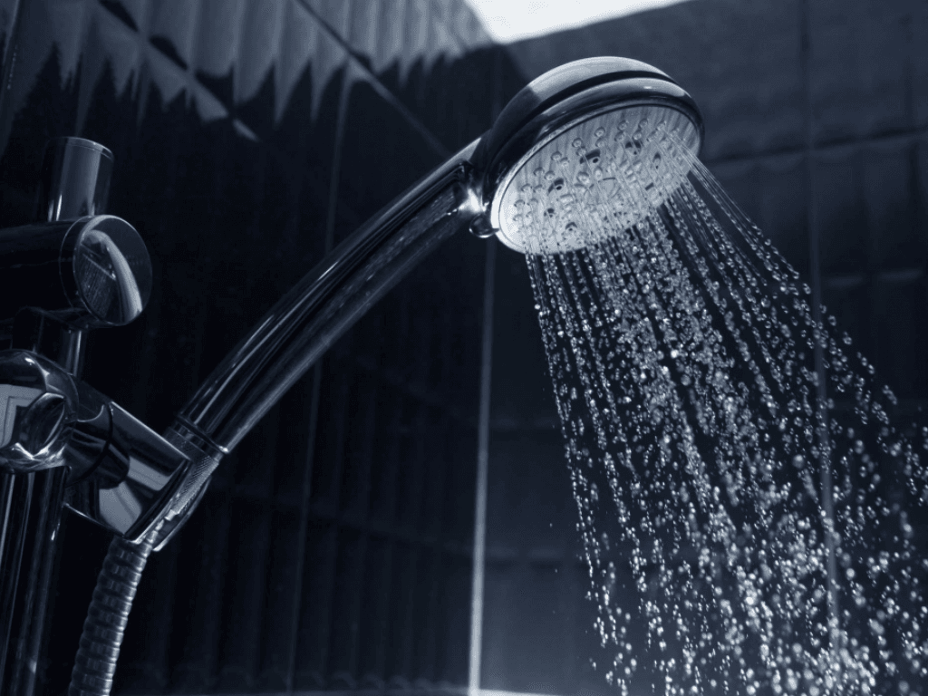 khi-nao-nen-mua-voi-sen-tang-ap