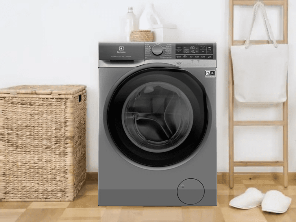  Máy giặt sấy Electrolux thường có dung tích lớn, phù hợp cho gia đình có nhu cầu giặt lớn.