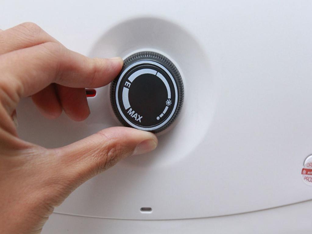Mách bạn mẹo điều chỉnh nhiệt độ bình nóng lạnh Ariston hiệu quả