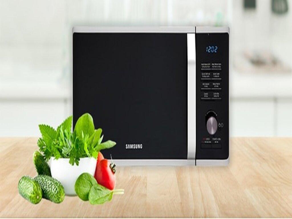 Lò vi sóng Samsung MG23F301TAS SV có tốt không