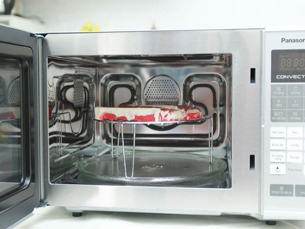 lò vi sóng Panasonic NN-CT655M có tốt không