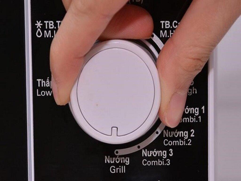 Chế Độ Nướng Của Lò Vi Sóng Sharp : Hướng Dẫn Chi Tiết Cách Sử Dụng