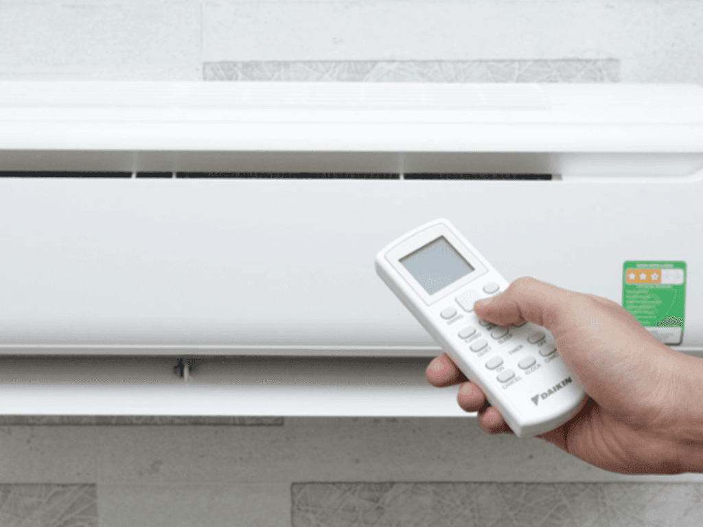 Tại sao điều khiển điều hòa Daikin bị lỗi? Dấu hiệu nhận biết và cách sửa chữa