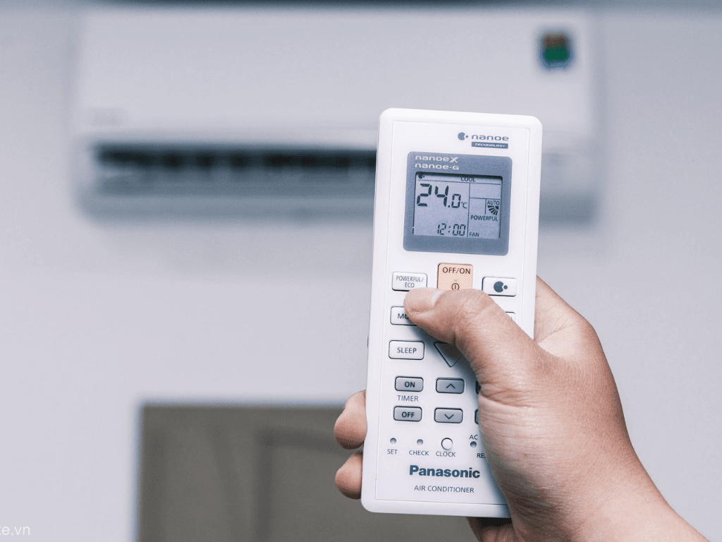 Điều khiển điều hòa Panasonic không có nút Check phải làm sao? Tìm hiểu ngay