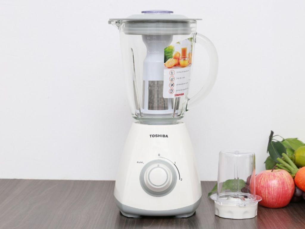 So sánh máy xay sinh tố Toshiba MX 15FM W VN và Sunhouse SHD5338? Loại nào tốt nhất?