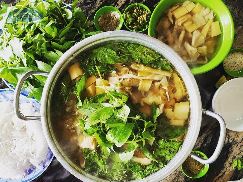 cach-nau-lau-ga-ngon