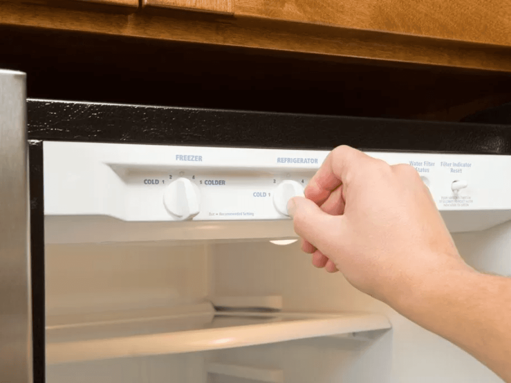 dau-hieu-sensor-tu-lanh-bi-hong