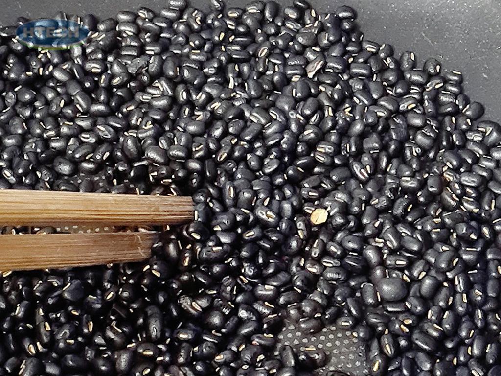 uong-nuoc-dau-den-rang-dung-cach