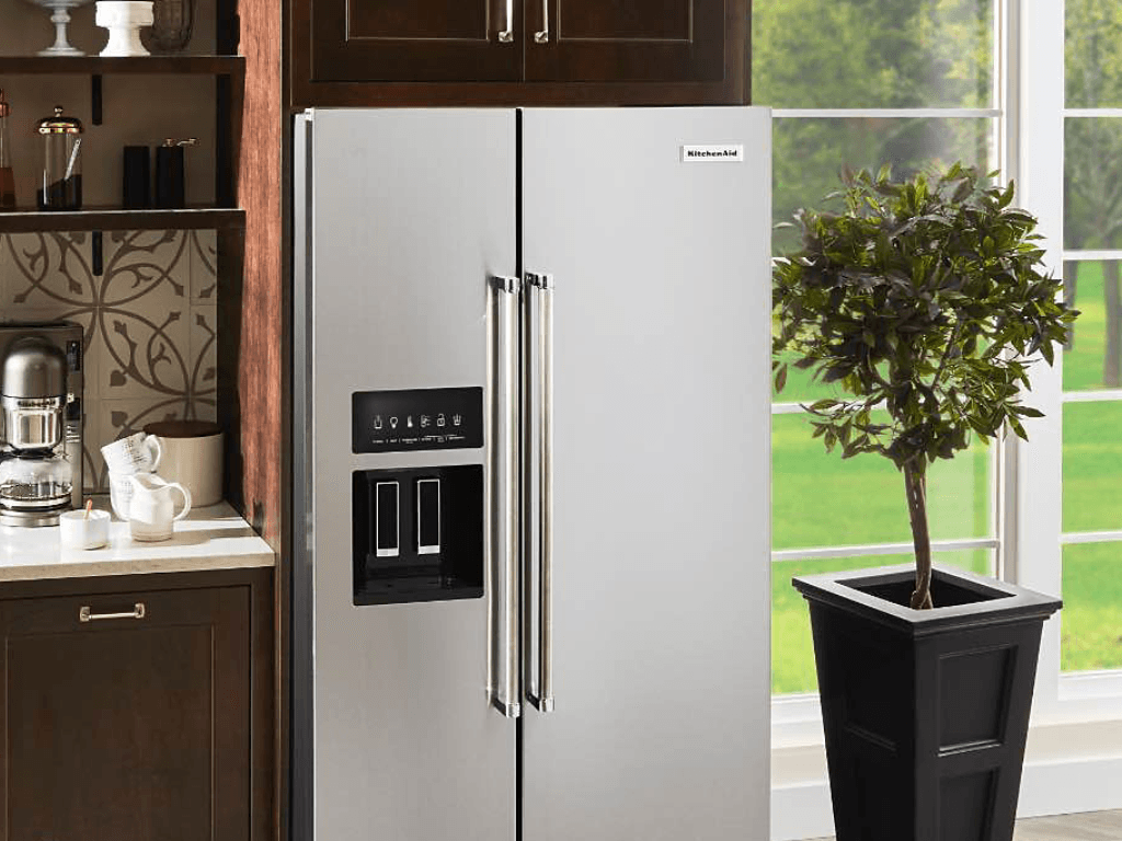 danh-gia-tinh-nang-khang-khuan-khu-mui-cua-tu-lanh-lg