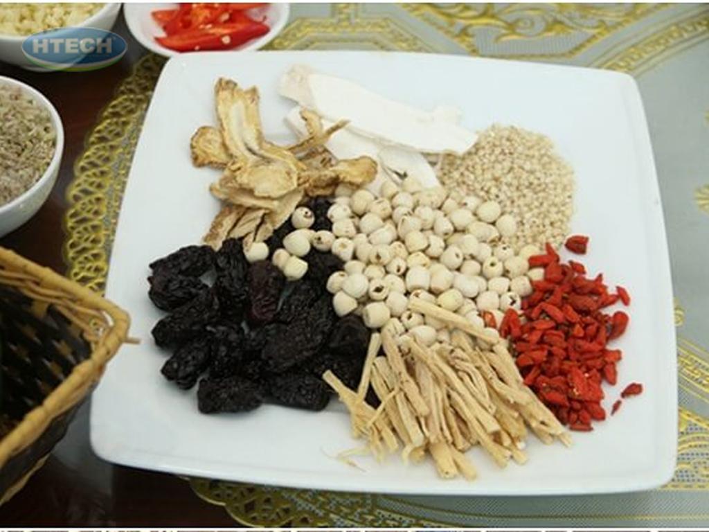 nguyen-lieu-nau-mon-ga-ac-ham-thuoc-bac