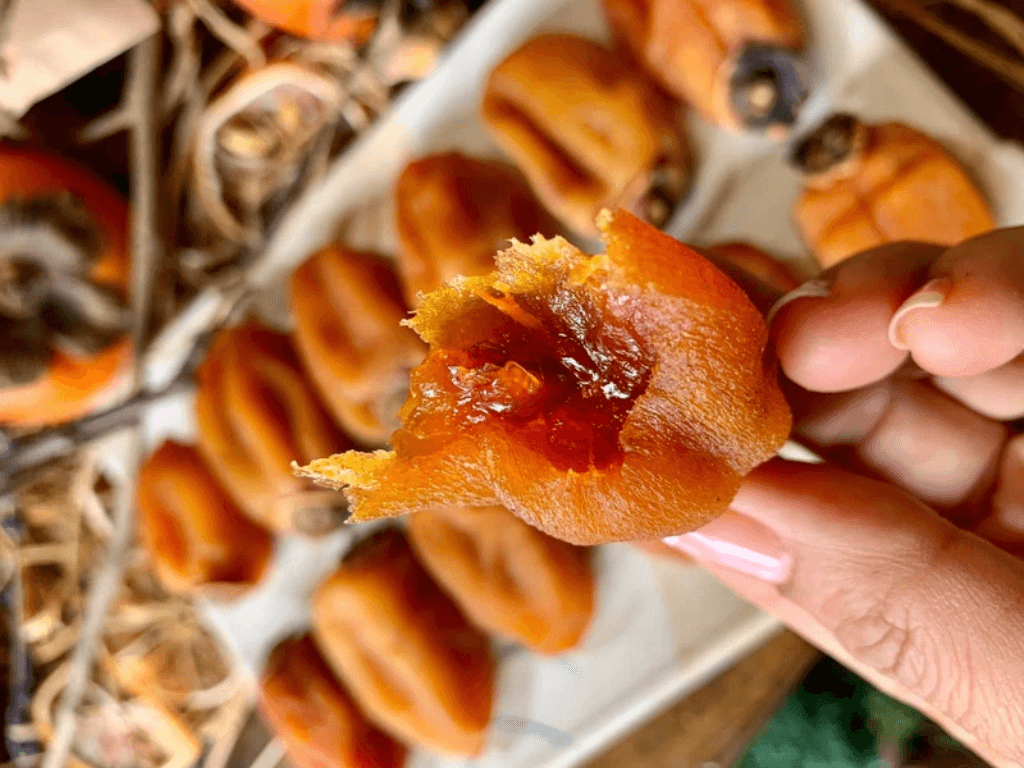 bao-quan-hong-treo-gio-bang-phuong-phap-hut-chan-khong