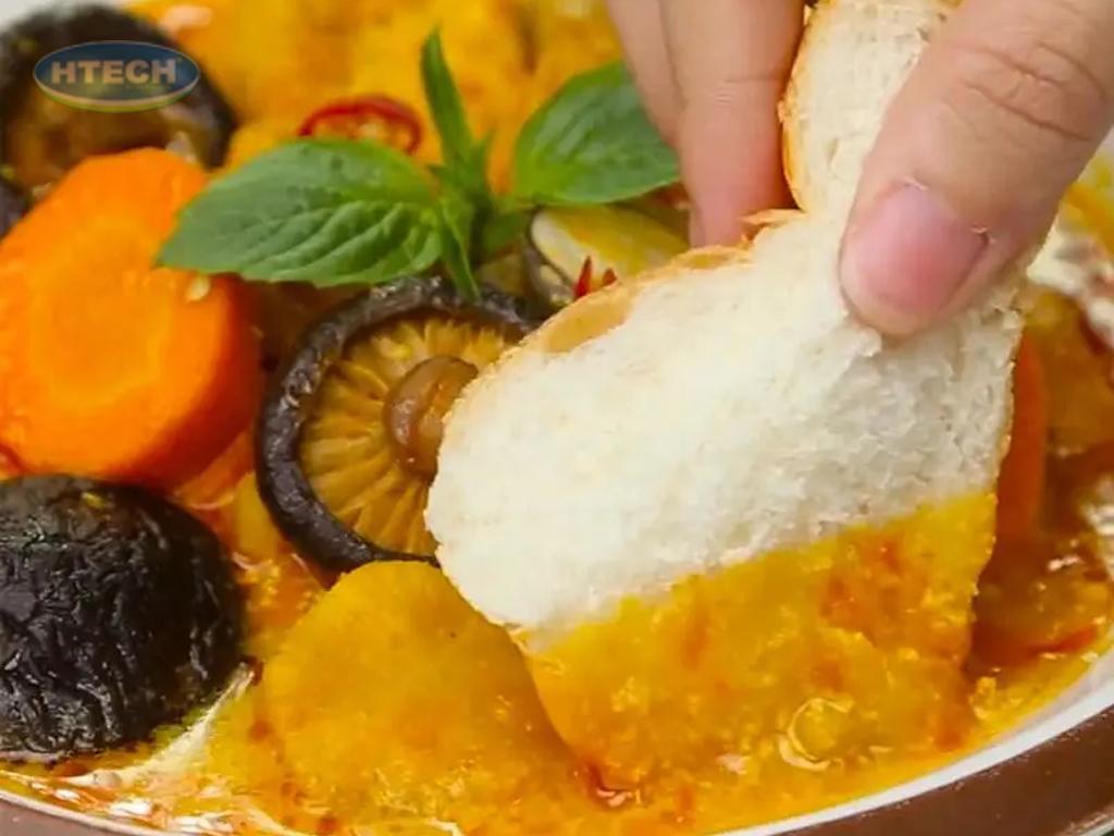 bi-quyet-nau-ca-ri-chay-nuoc-cot-dua