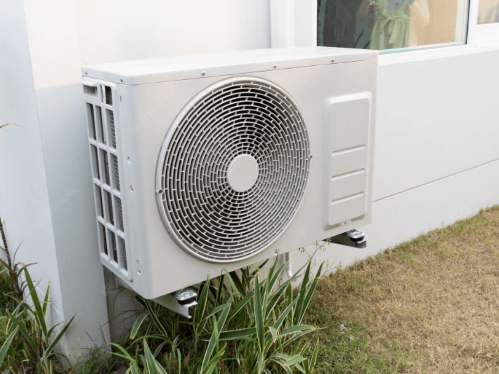 kiem-tra-muc-gas-va-bao-tri-may-lanh-dinh-ky