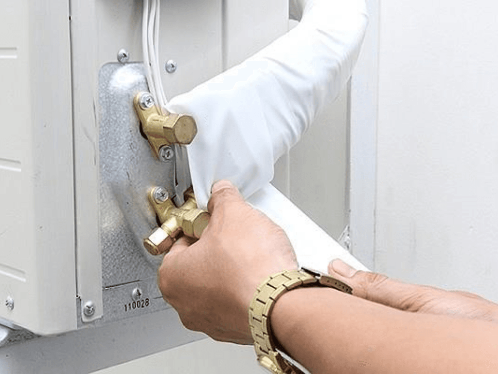 tac-nghen-duong-ong-thoat-nuoc-khien-cuc-nong-chay-nuoc