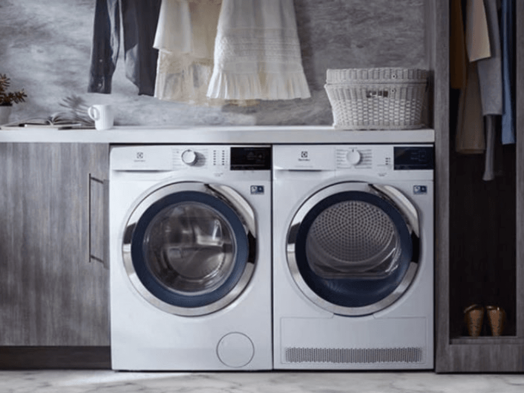 huong-dan-su-dung-may-say-electrolux-eds7552s-dung-tui-thom-hoac-tinh-dau