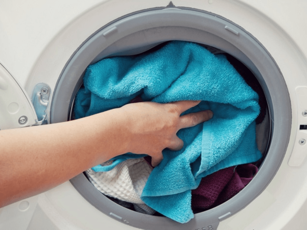 cua-chua-dong-chat-may-giat-khong-hoat-dong