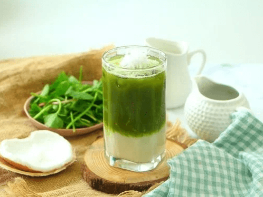 sinh-to-rau-diep-ca-chanh-mat-ong-giup-thanh-loc-co-the-tang-de-khang